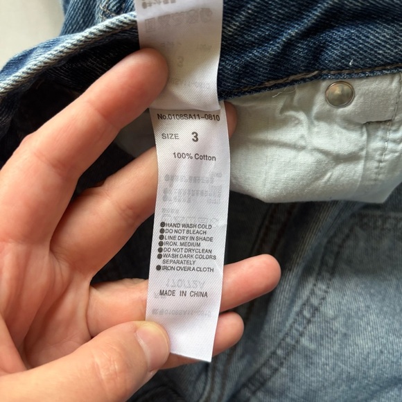 NWT Moussy‎ Women's Blue Cut Off Jean Shorts Distressed Raw Hem Denim 28 Boho - Picture 3 of 11